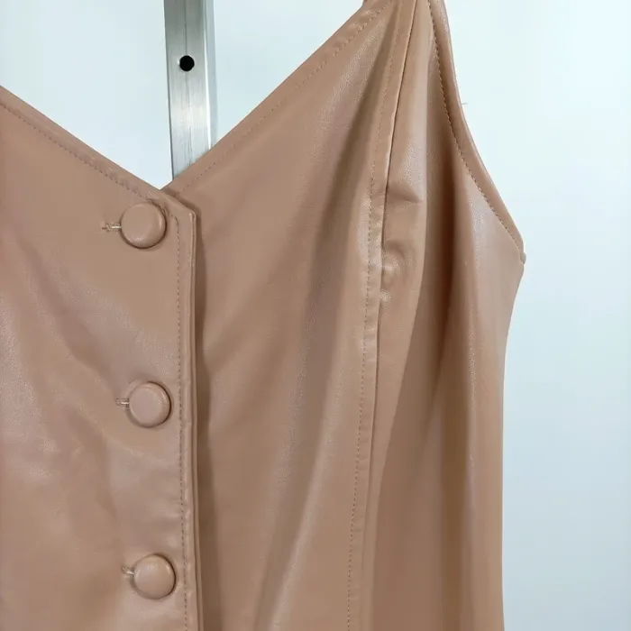 Robe nude satinée à bretelles fines, effet cuir, longueur midi, taille 40 - Pimkie A1308 - photo numéro 5