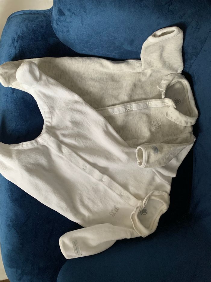Lot 2 pyjamas velours 1 mois Petit Bateau