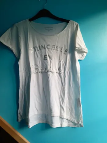 T shirt