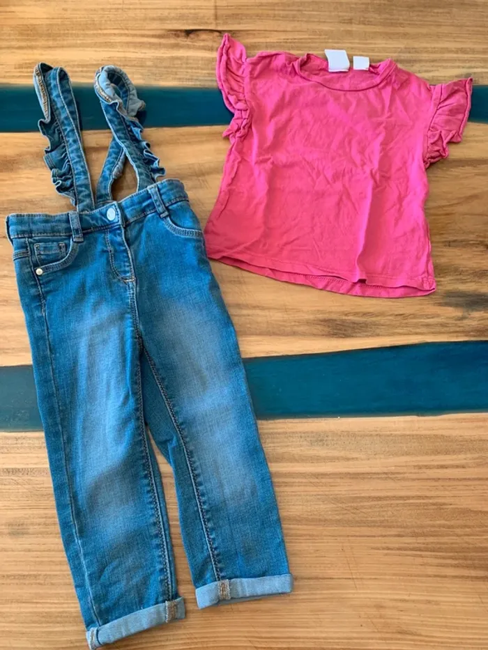 Ensemble tapez l’œil Zara taille 2 ans