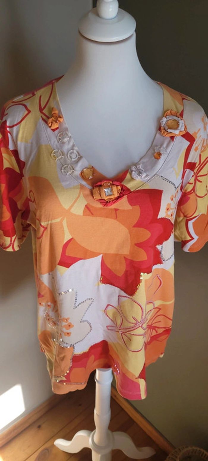 Joli t-shirt Via Appia Due Taille 44 - photo numéro 3