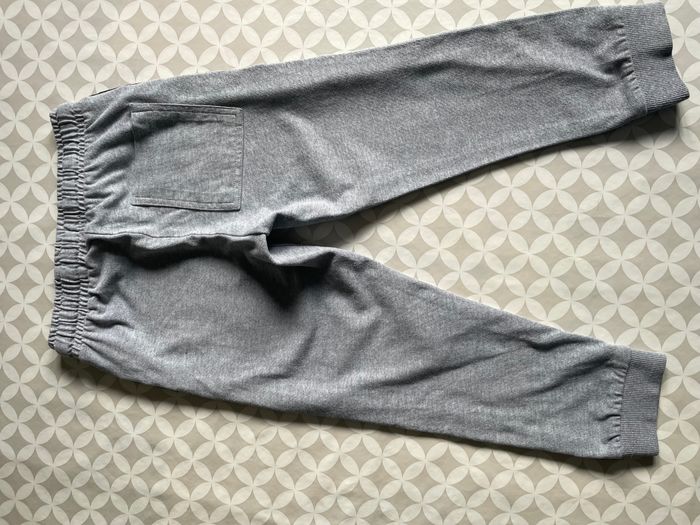 Pantalon Jogging Gris CHICCO - Garçon 5 ans (110cm) - Très bon état - photo numéro 5