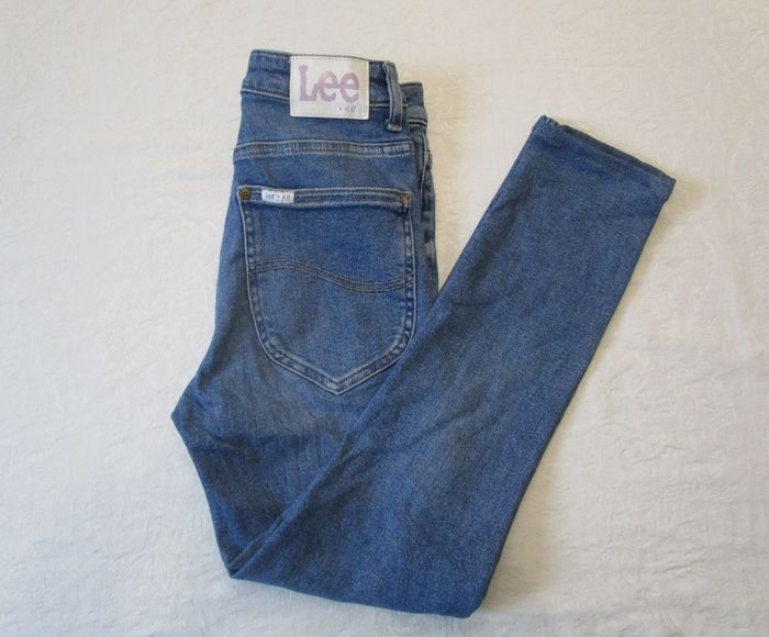 Jean femme LEE coupe Skinny High Rise Taille 36 W26 L29 Bleu (J260) - photo numéro 1