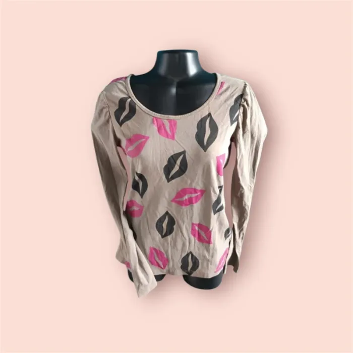 🩷 Tshirt manche longue taille L wit girl 🩷