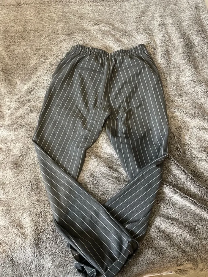 Pantalon - photo numéro 2