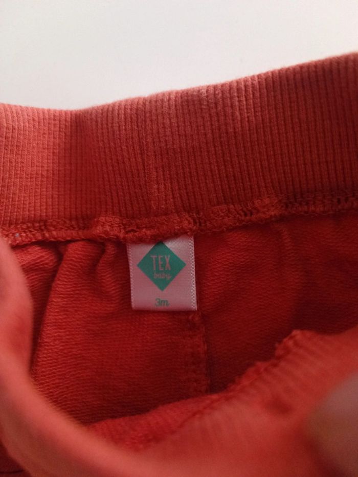 Pantalons 3 mois - photo numéro 2