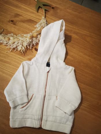 Gilet sweat 3 mois