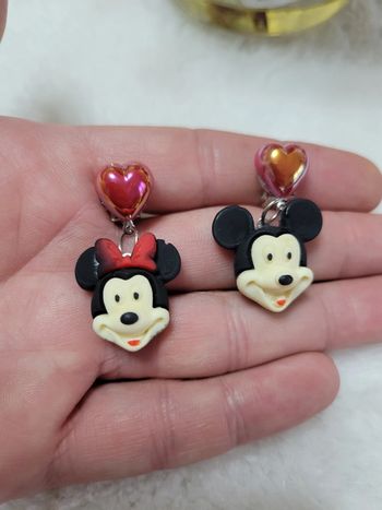 Clips aymetrique minnie mickey