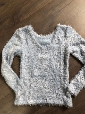 Pull bleu ciel Morgan taille S duveteux et doux
