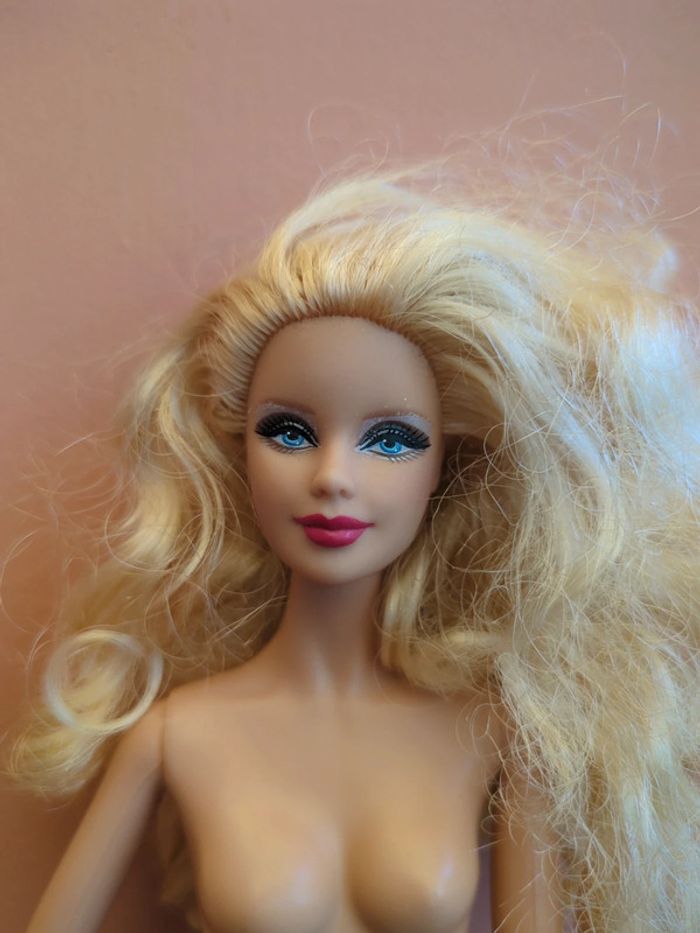 barbie 2003 indonesia - photo numéro 2