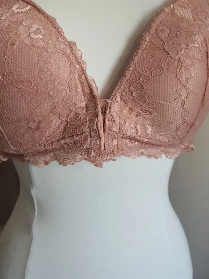 Soutien Gorge- Brassière femme XXL - photo numéro 2