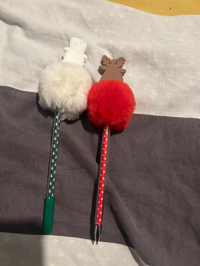 Lot de 2 stylos renne et bonhomme de neige thème Noël - photo numéro 2