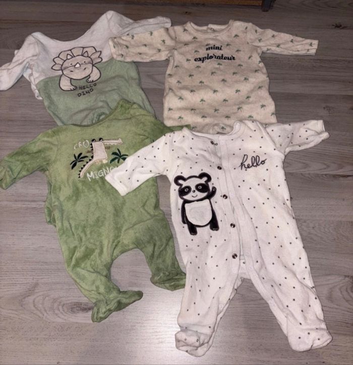 Lot pyjamas gemo