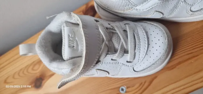 💞 Nike taille 21 💞 - photo numéro 5