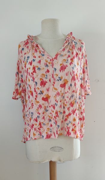 Haut manche courte marque sauvage poésie taille S couleur rose pour femme
