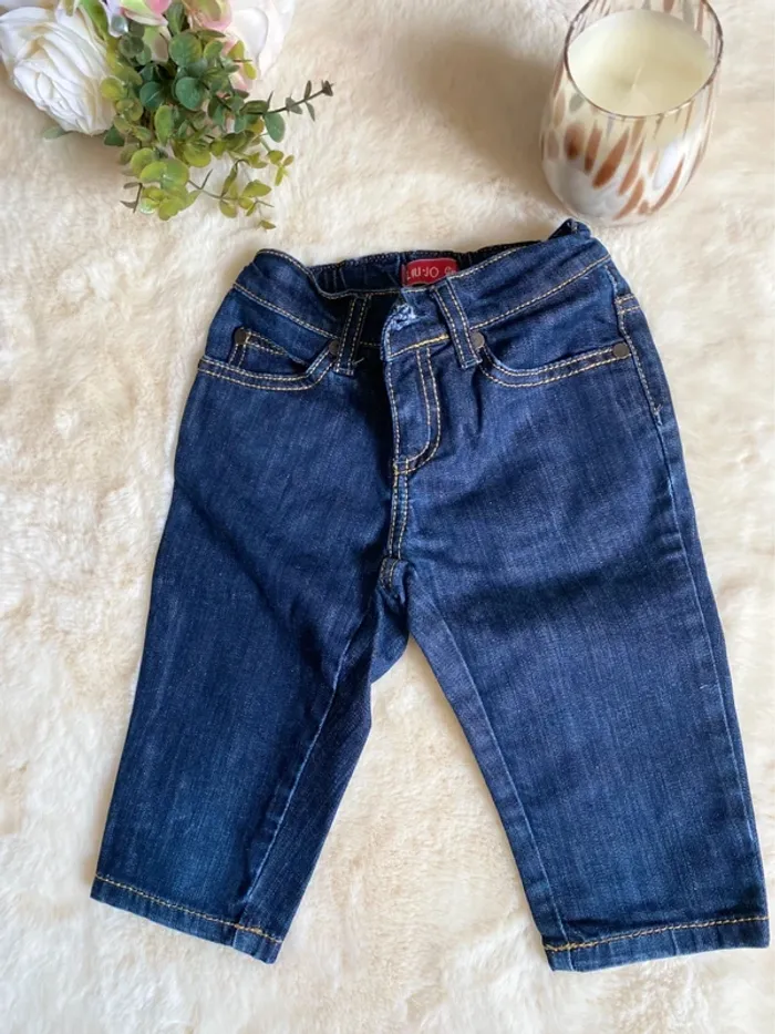 💙🌸Sublime pantacourt en jean Liu Jo - Fille 6 ans 🌸💙 - photo numéro 2