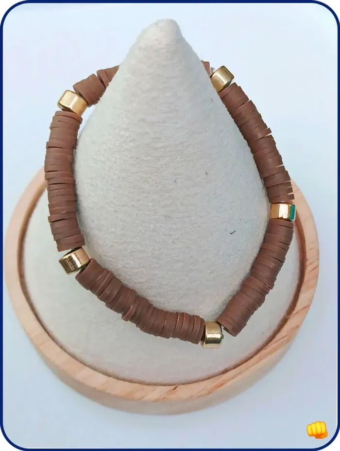 Bracelet perles Heishi – Tendance bohème été