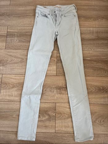 Jean Levi’s 711 skinny femme bleu très clair