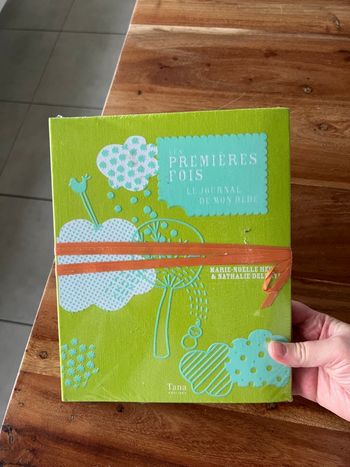 Livre mes premières fois neuf 