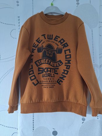 Pull 10 ans Orchestra.