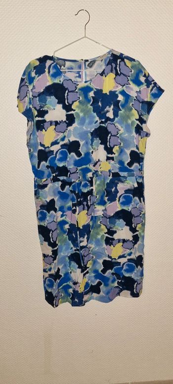 Robe d'été légère taille 38 / M B.Young