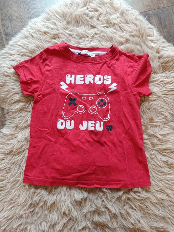 Lot de 2 teeshirt 5 ans - photo numéro 4