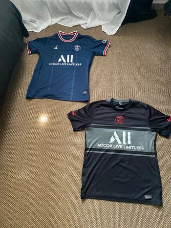 Lot de 2 t-shirt Paris saint germain