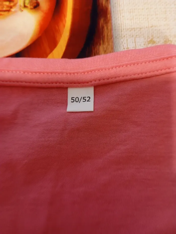 Tee shirt femme taille 50/52 - photo numéro 3