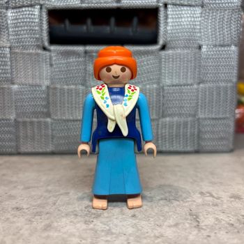 Personnage figurine femme playmobil