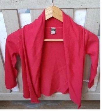 Gilet asymétrique (à pans) rose fuchsia 5 ans tape à l'oeil en parfait état