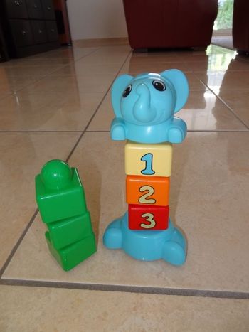 Éléphant empilable