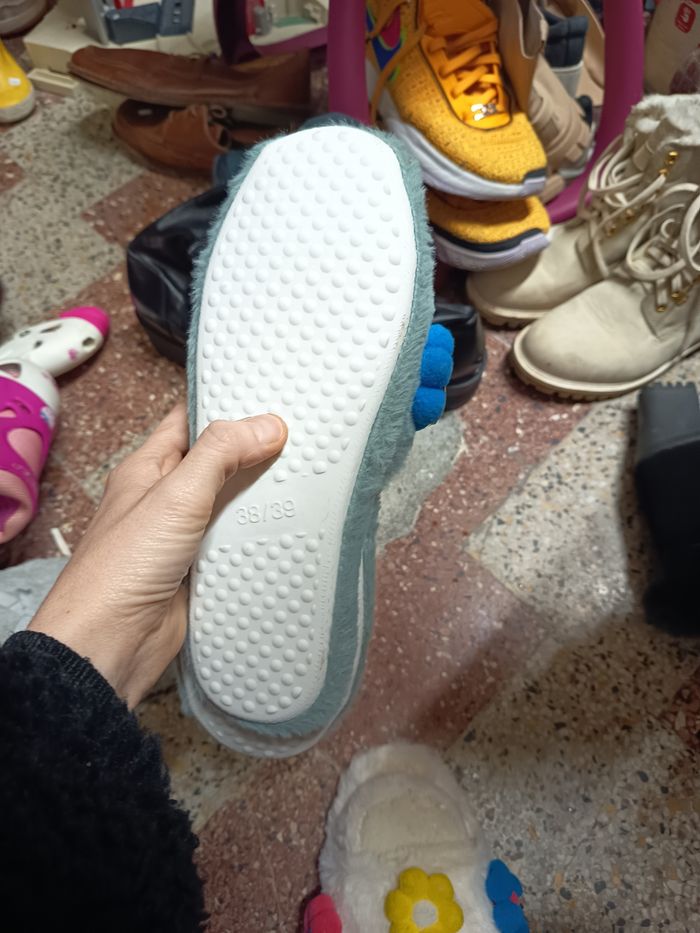 Chausson neuf - photo numéro 2