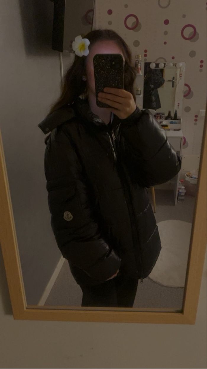 Doudoune moncler Maya taille L - photo numéro 2