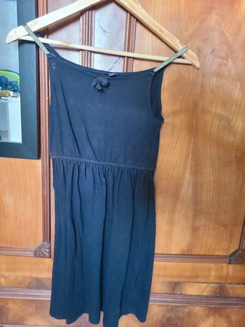 Robe à petites bretelles