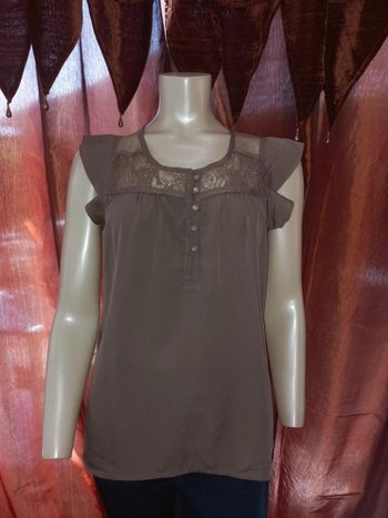 Top blouse satiné et dentelle marron glacé état neuf Taille 36