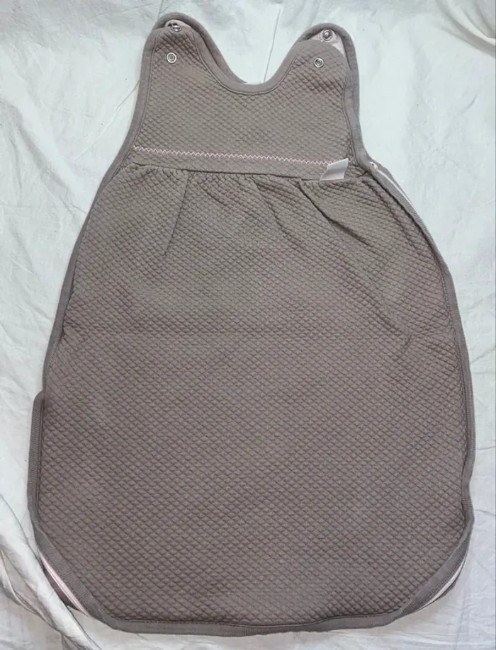 gigoteuse Red Castle 0-4 mois Beige et rose