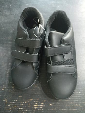 Basket noires taille 35