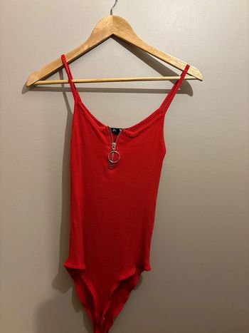 Body rouge Jennyfer