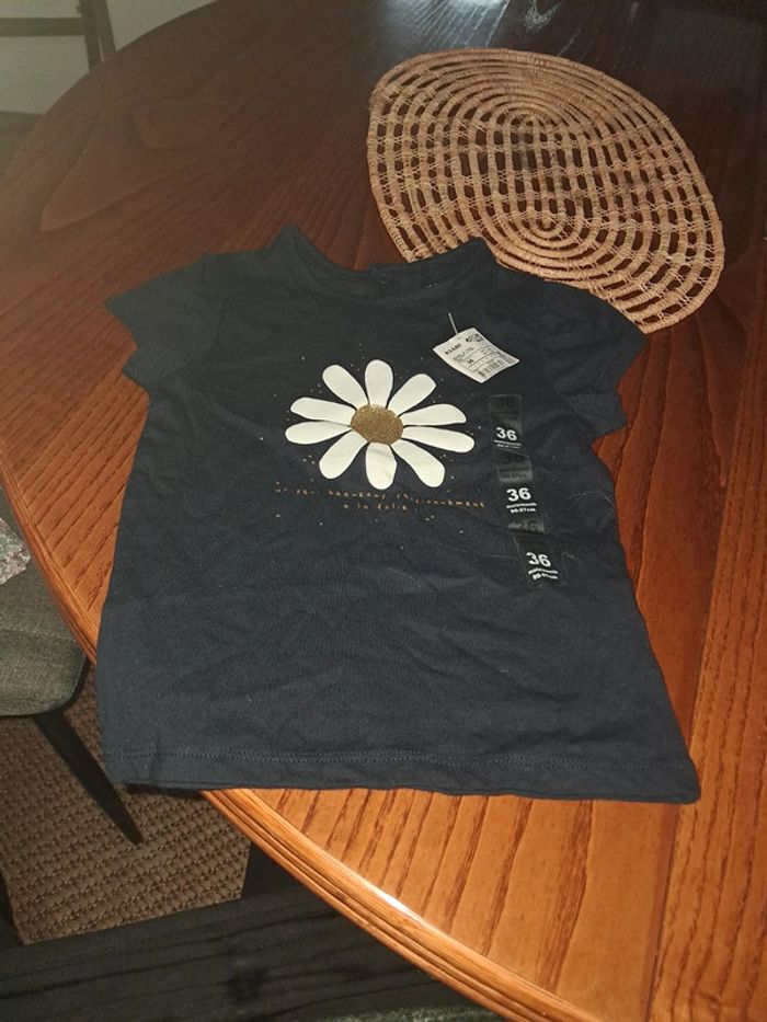 T-shirt Kiabi 36 mois neuf