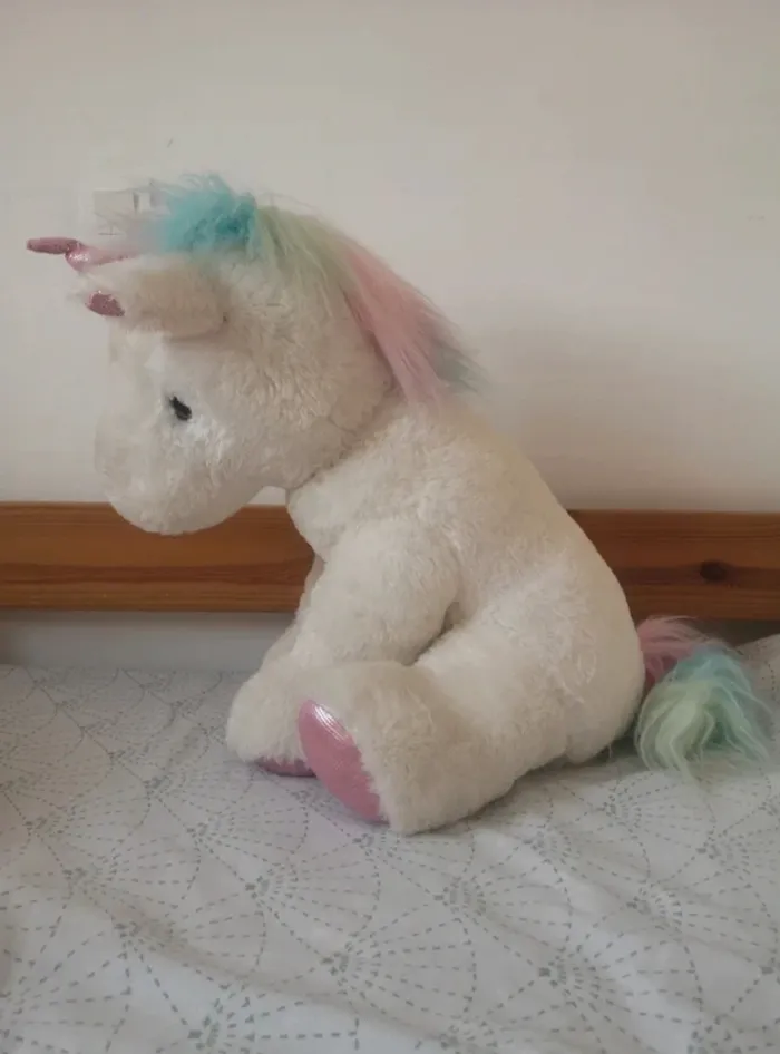 Grande peluche licorne XL Aurora 44 cm – yeux à paillettes - photo numéro 3