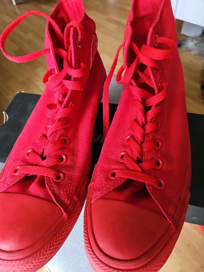 🔥Converse All Star Chuck Taylor Red T.43 👟 - photo numéro 2