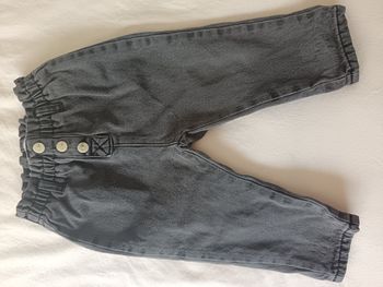 Pantalon taille 9/12 mois 
