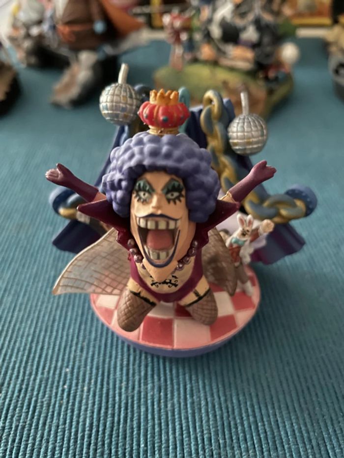 Figurine MegaHouse Logbox Impel Down – Emporio Ivankov