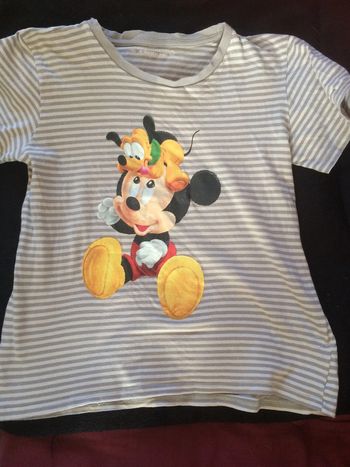 T-shirt mickey 8 ans