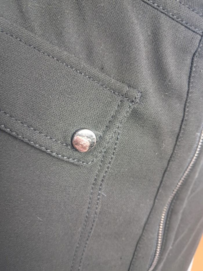 Ikks jupe courte noire T.38 en tbe - photo numéro 9