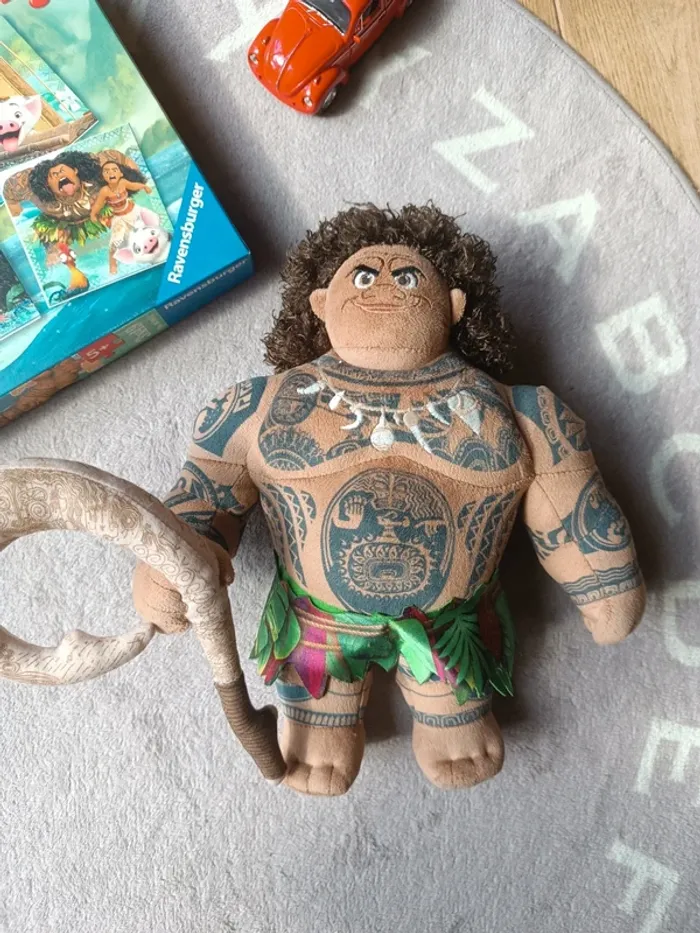 Lot Vaiana 🧩 puzzle et Peluche Maui Disney - photo numéro 2