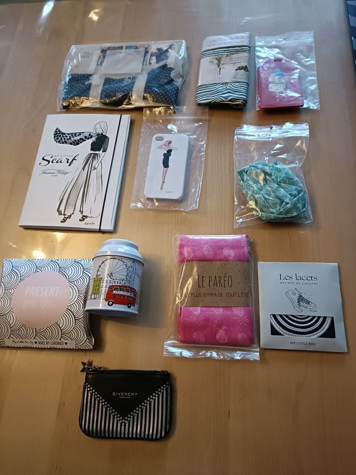 LOT DE 64 goodies My little box - photo numéro 6