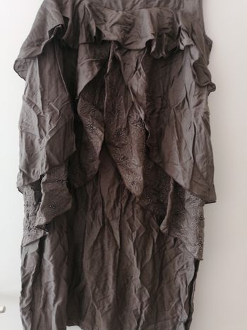 Robe avec broderie