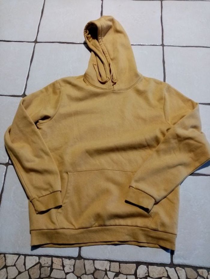 Sweat a capuche