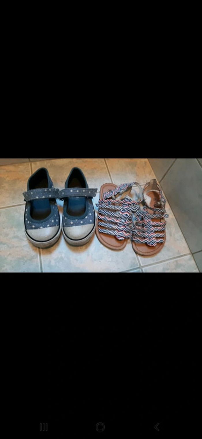 Lot 2 paires en pointure 26